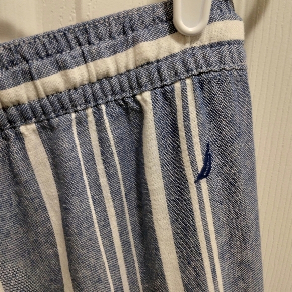 Nautica Women's Linen Blend Blue & White Striped Pull-On Elastic Waist Shorts S - Picture 7 of 8